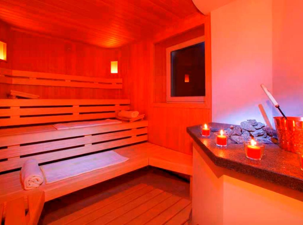 Hotel Ingram Sëlva Buitenkant foto